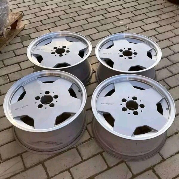Authentic AMG Aero I R17 Mercedes-Benz Wheels - Image 6