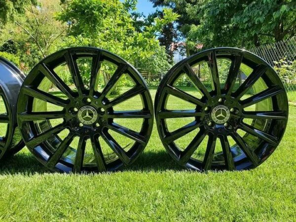 original AMG rims from a Mercedes C-Class