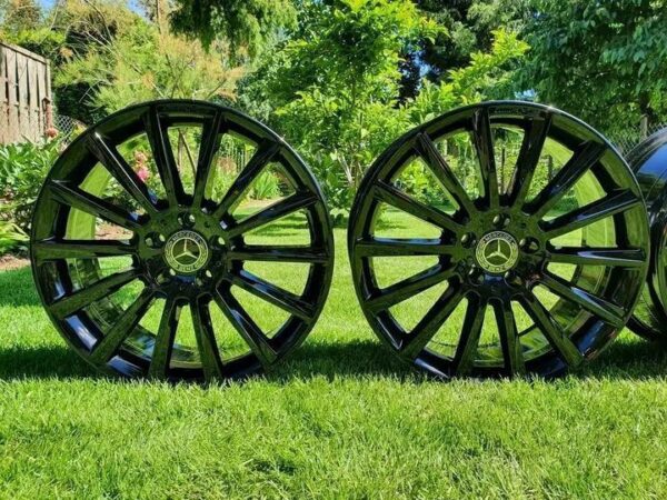 original AMG rims from a Mercedes C-Class - Image 6