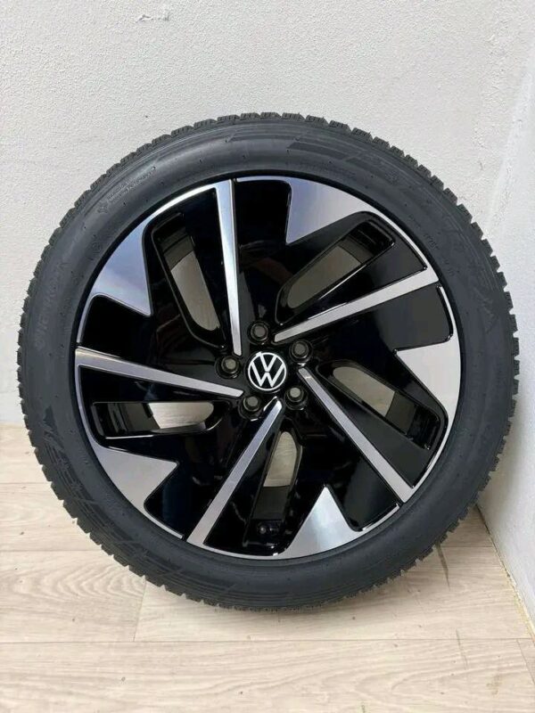 New Original VW ID.7 19-Inch Hudson Winter Tires with Aluminum Rims - Image 2