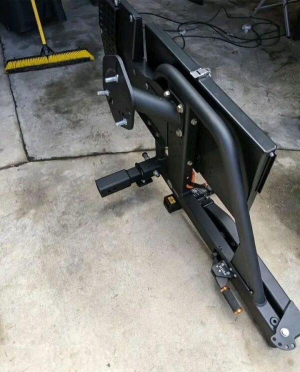  RIGd UltraSwing™ Tire Carrier - Image 3