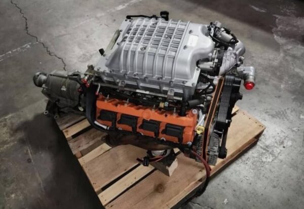 Mopar Hellcat 6.2L HEMI Crate Engine - Image 4