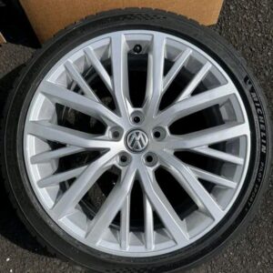 Volkswagen Michelin pilot Tires