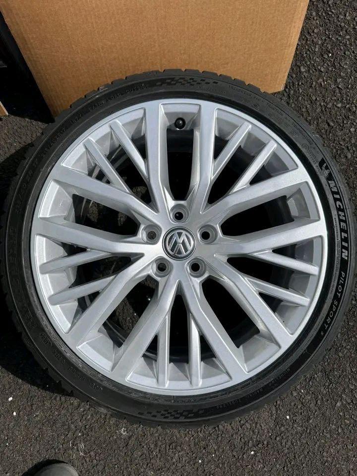 Volkswagen Michelin pilot Tires